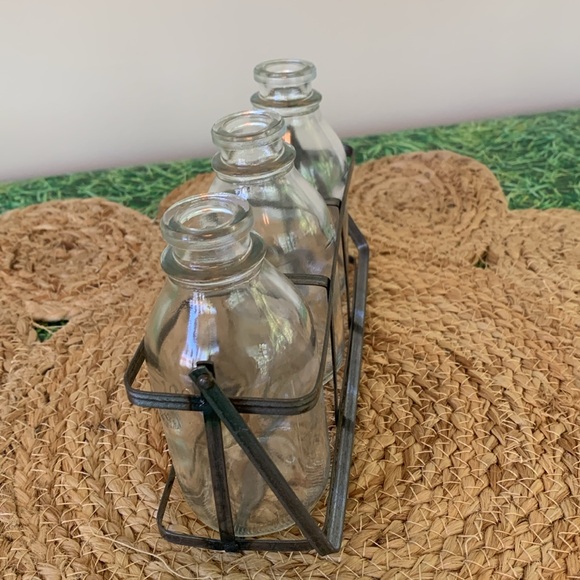 Adorable 3 glass bottle set in metal basket, EUC - Picture 3 of 8